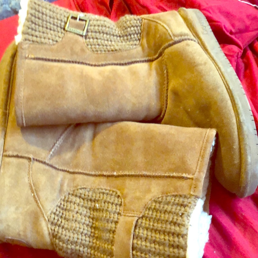 Brown bear paw boots
